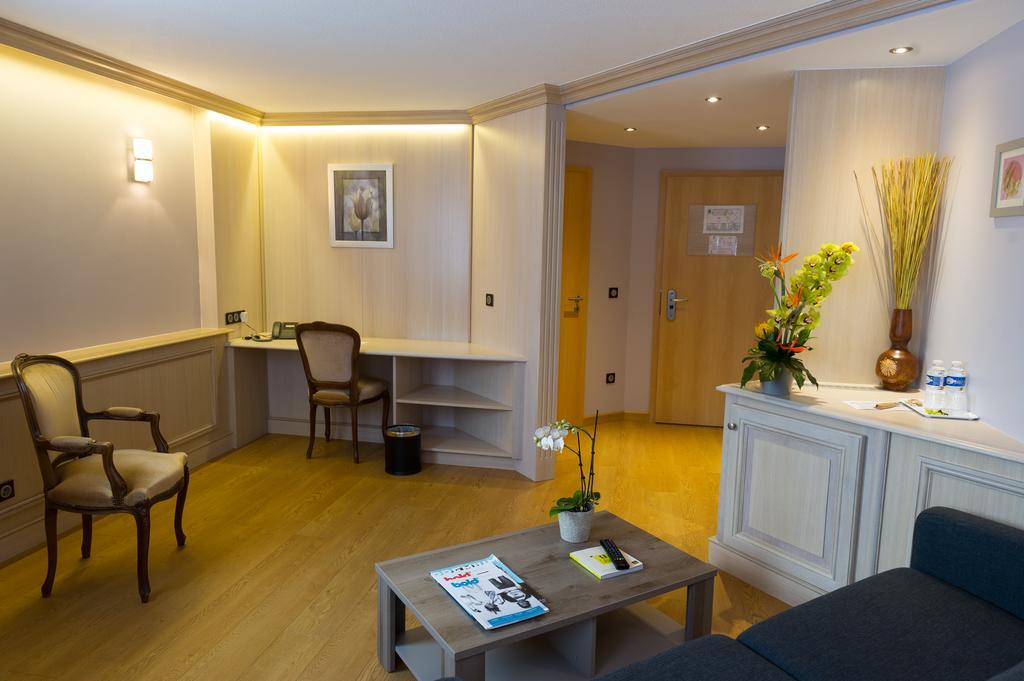 Cottage Logis Hotel - Restaurant دوديلانج المظهر الخارجي الصورة